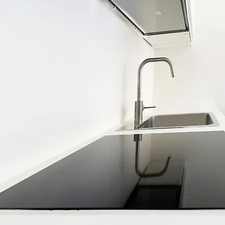Scandinavian House-Milan City Centre-3